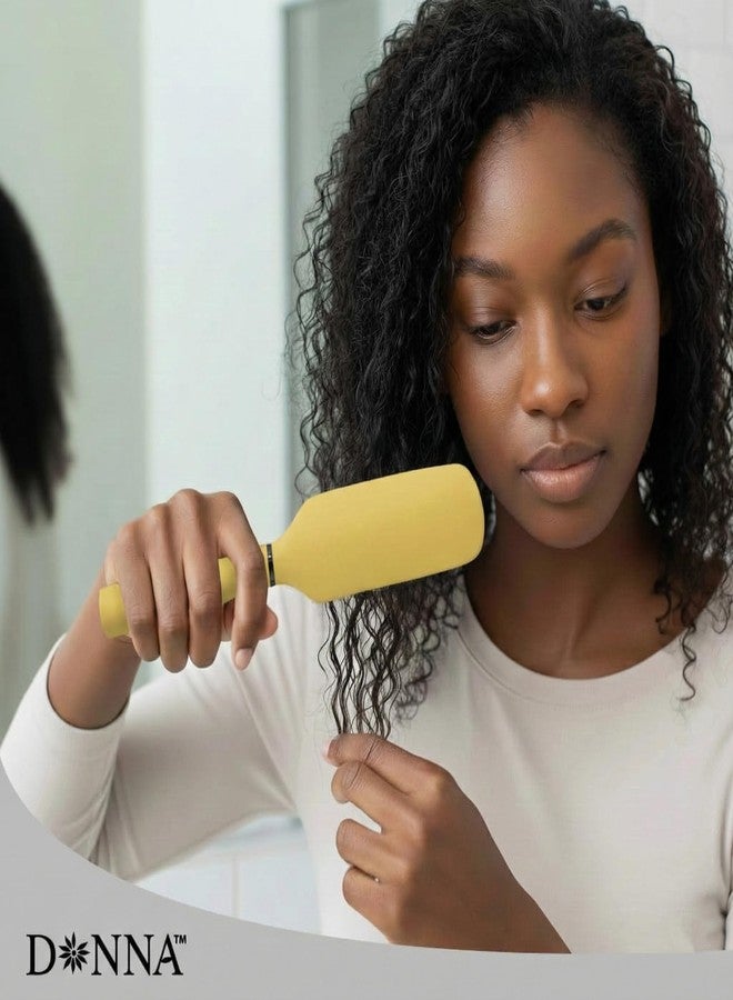 دونا فرشاة تصفيف الشعر دونا بور - شعيرات ناعمة من شعر الخنزير البري لشعر النساء، مقبض خفيف الوزن لفك التشابك بلطف، لمسة نهائية ناعمة وتصفيف يومي، لون أصفر - Image 5